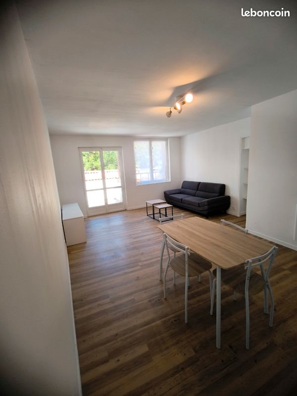 Appartement à louer, 95m², Carcassonne