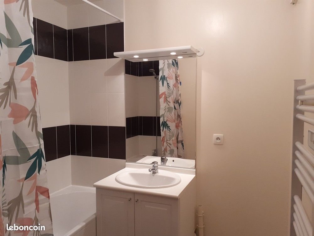 Appartement à louer, 47m², Saint-Sébastien-sur-Loire
