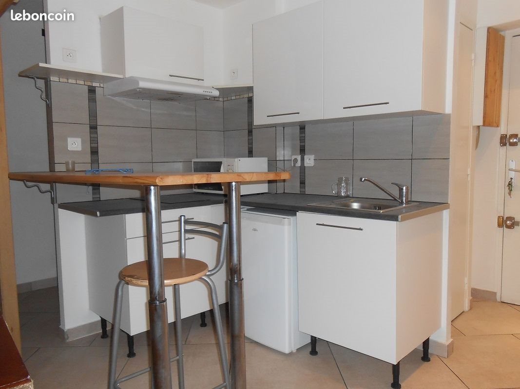 Appartement à louer, 25m², Grasse