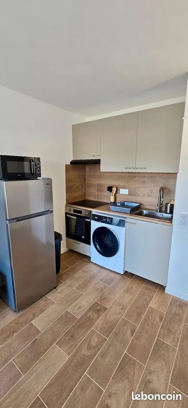 Appartement à louer, 30m², Villeneuve-Loubet