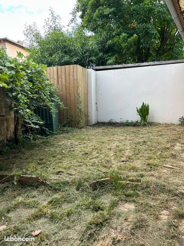Appartement à louer, 45m², Samatan