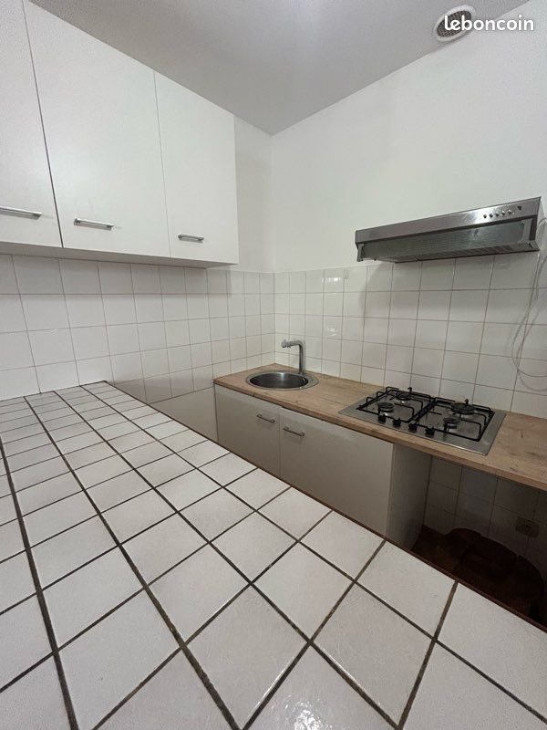 Appartement à louer, 45m², Samatan
