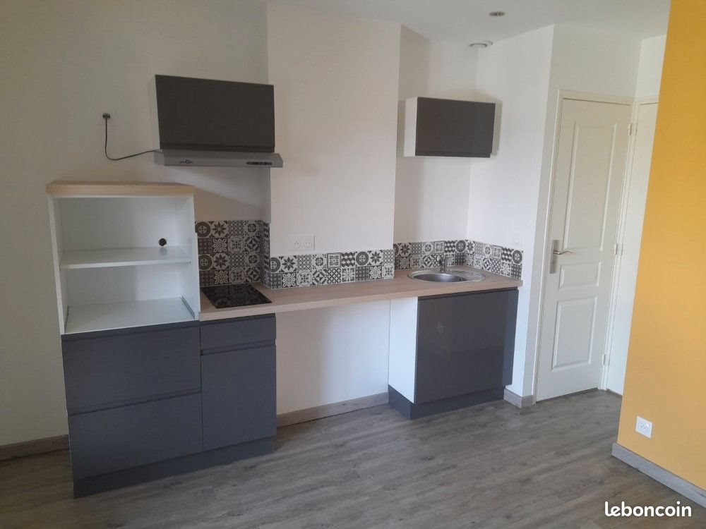Appartement à louer, 24m², Saint-Ferréol-d'Auroure
