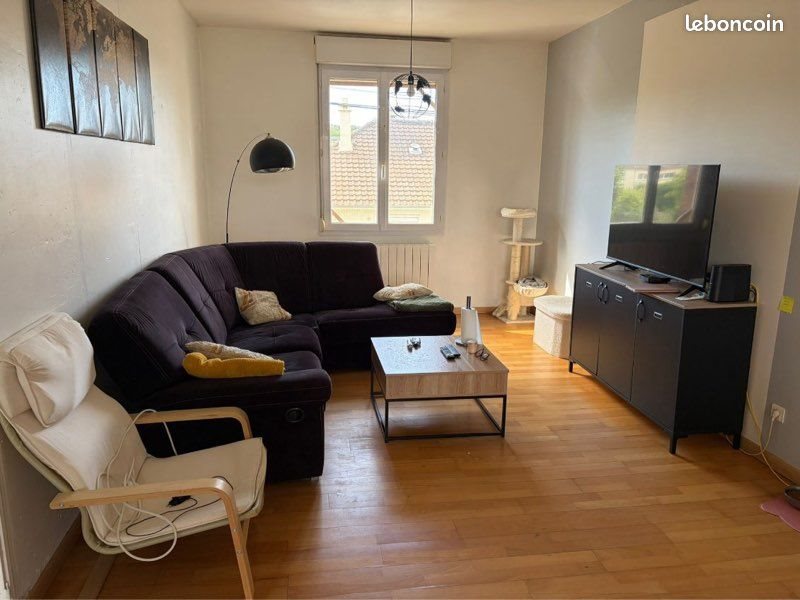 Appartement à louer, 79m², Belleu