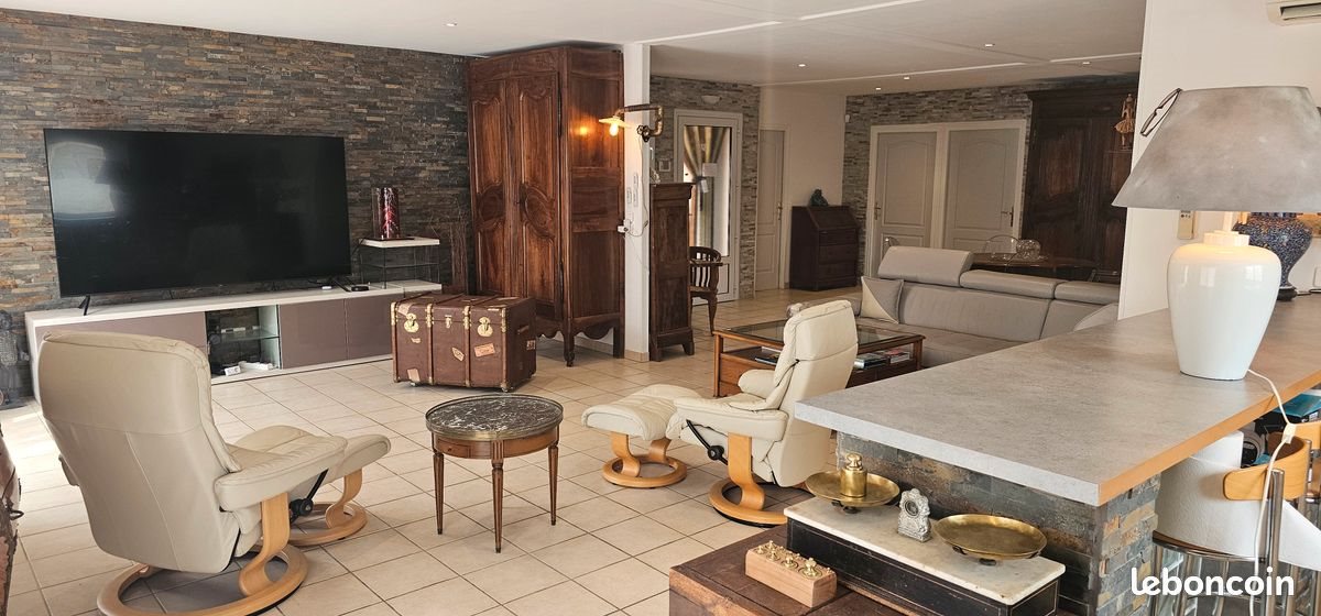 Maison à vendre, 161m², Clermont-l'Hérault