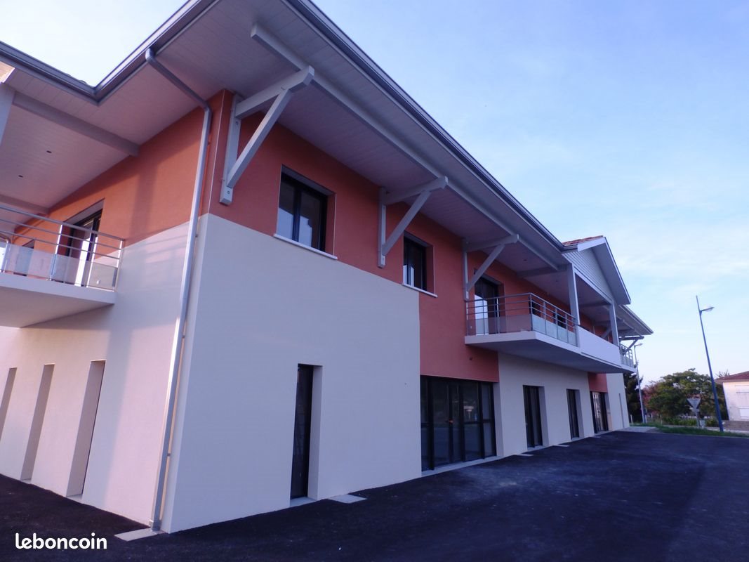 Appartement à louer, 68m², Narrosse