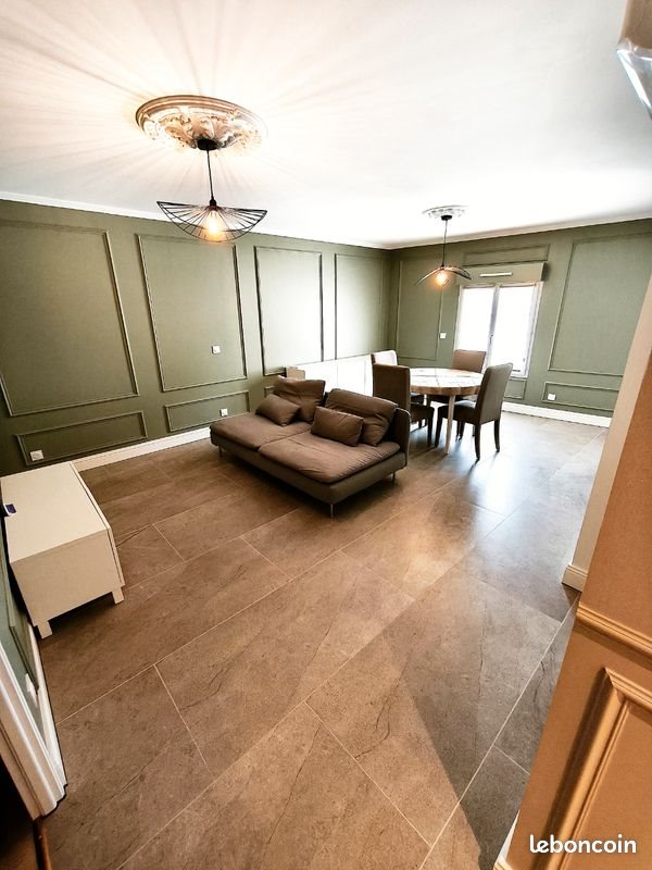 Appartement à louer, 61m², Alès