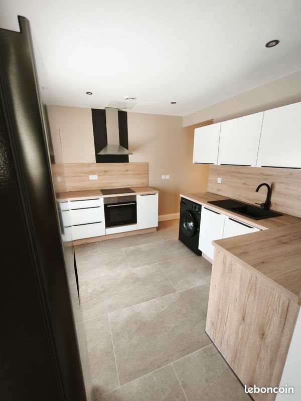 Appartement à louer, 61m², Alès