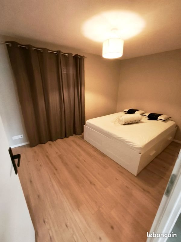 Appartement à louer, 61m², Alès