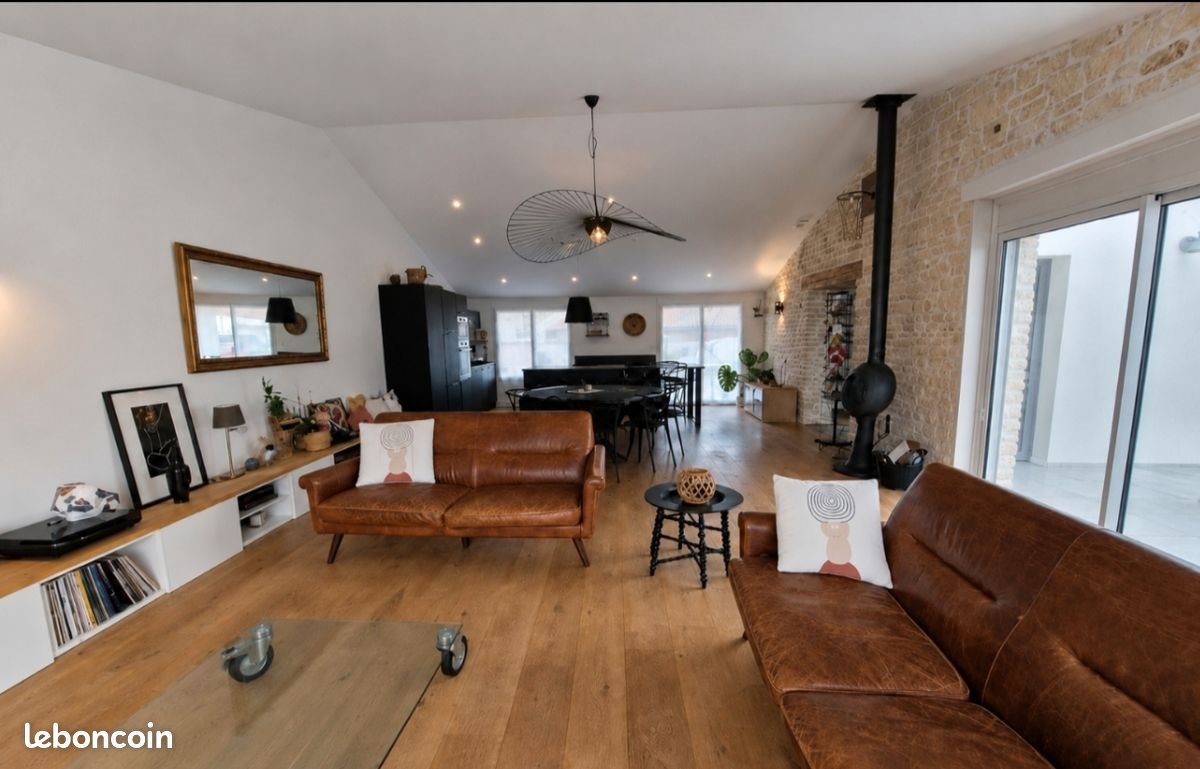 Maison à vendre, 148m², Croix-Chapeau