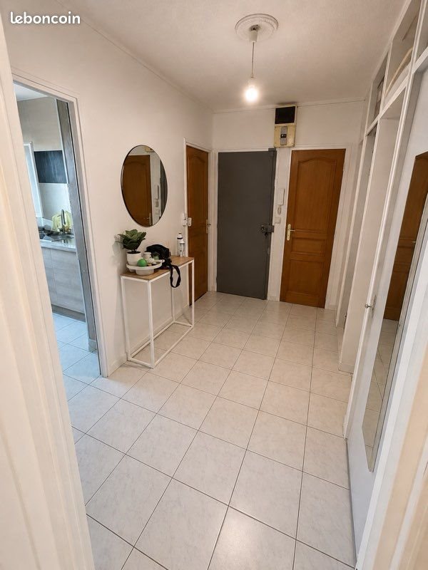 Appartement à louer, 57m², Noyon