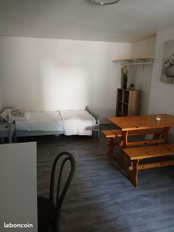 Appartement à louer, 18m², Angoulême