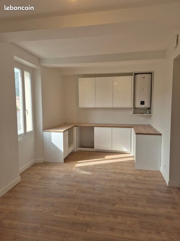 Appartement à louer, 55m², Roquevaire