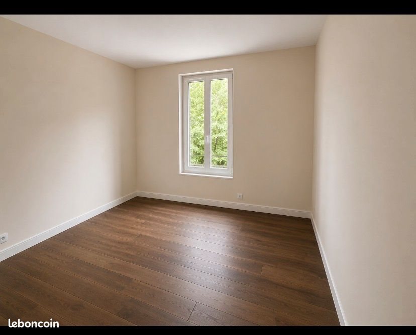 Maison à louer, 100m², Le Chambon-Feugerolles