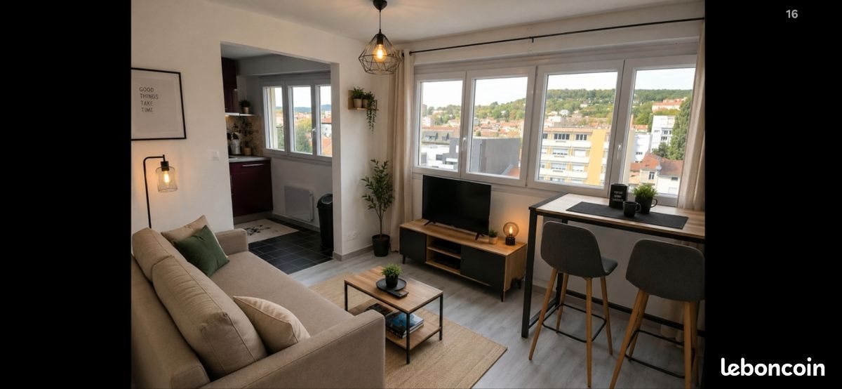 Appartement à louer, 27m², Saint-Max
