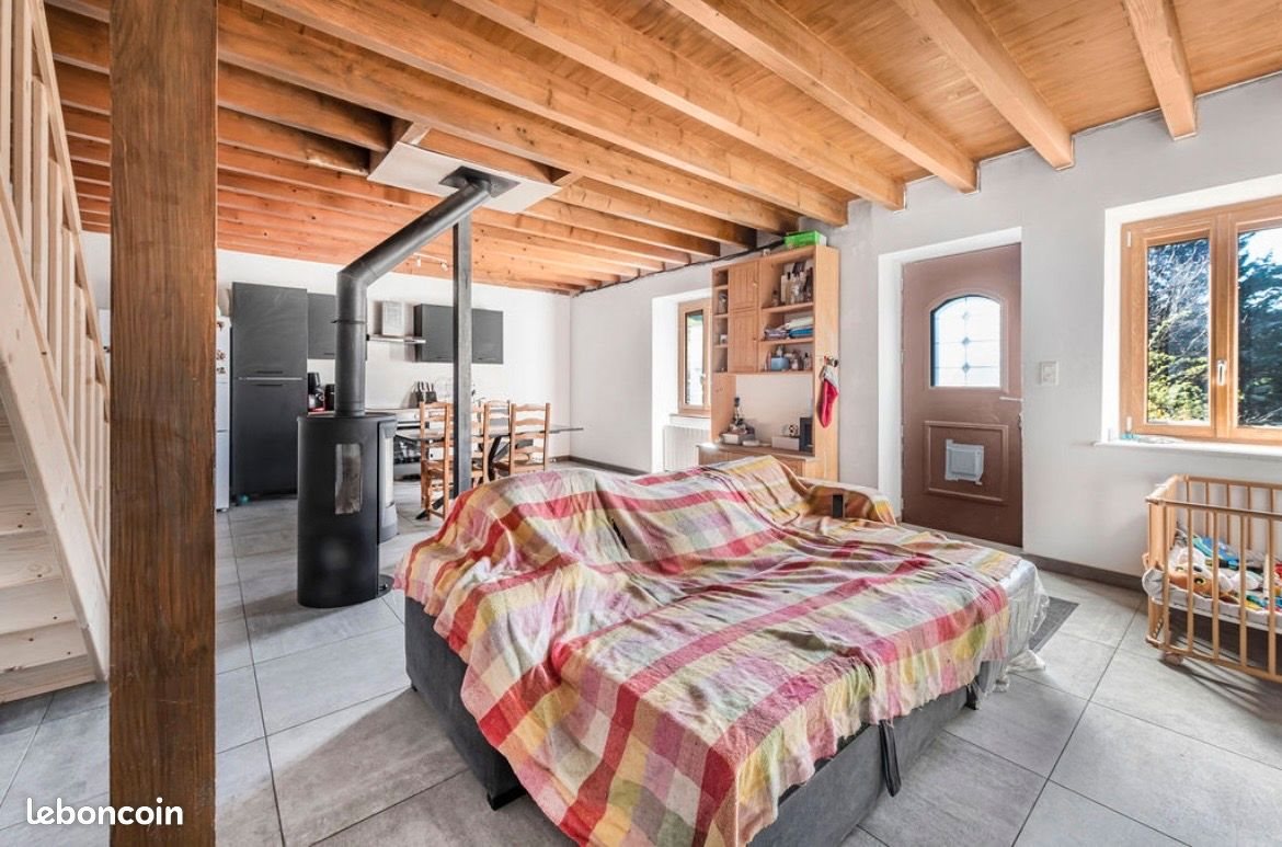 Maison à vendre, 97m², Saint-Bonnet-le-Troncy