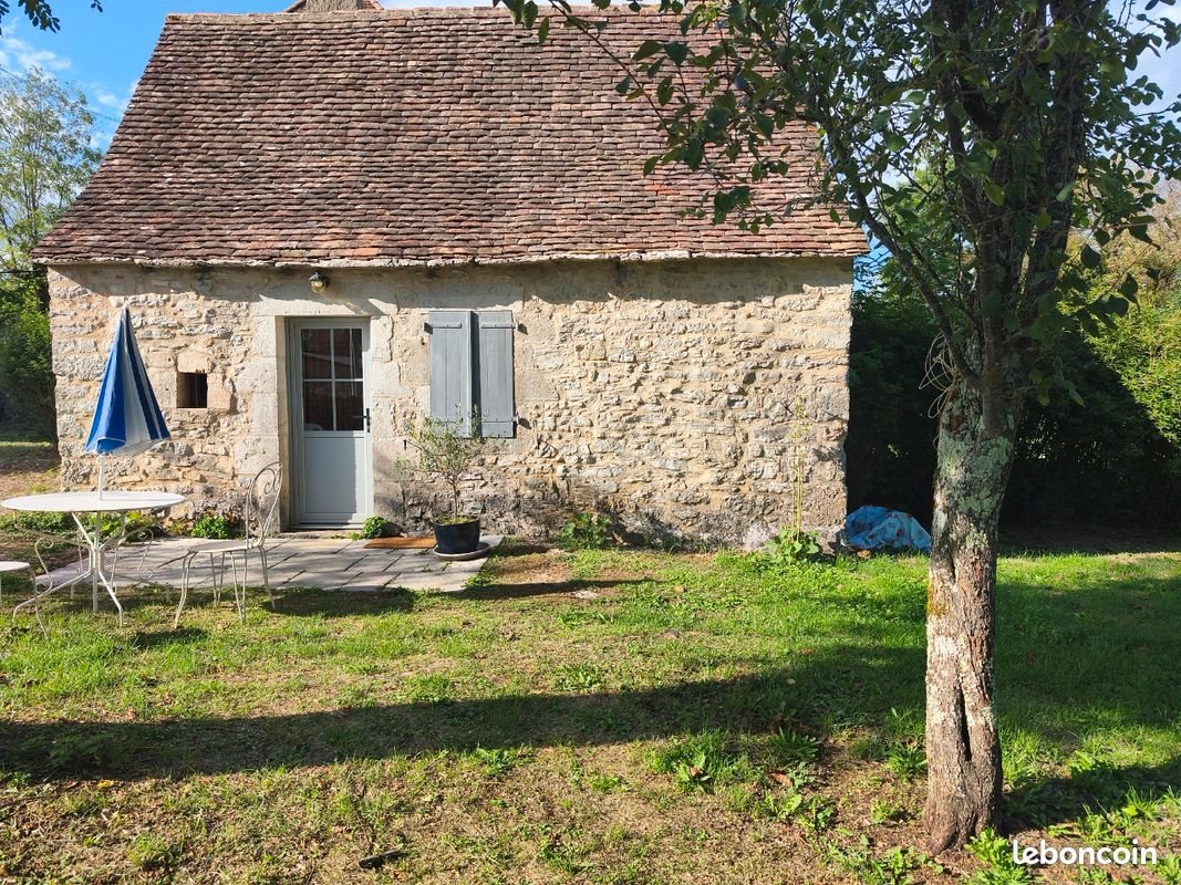 Maison à louer, NaNm², Gramat