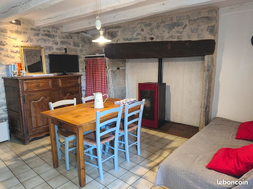 Maison à louer, NaNm², Gramat