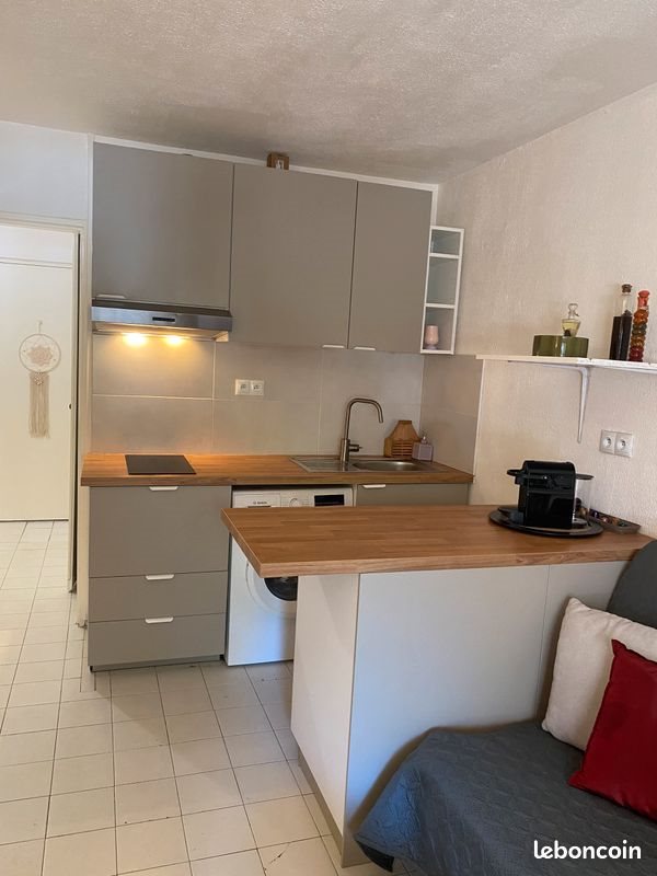 Appartement à louer, 20m², Marseille 8ème