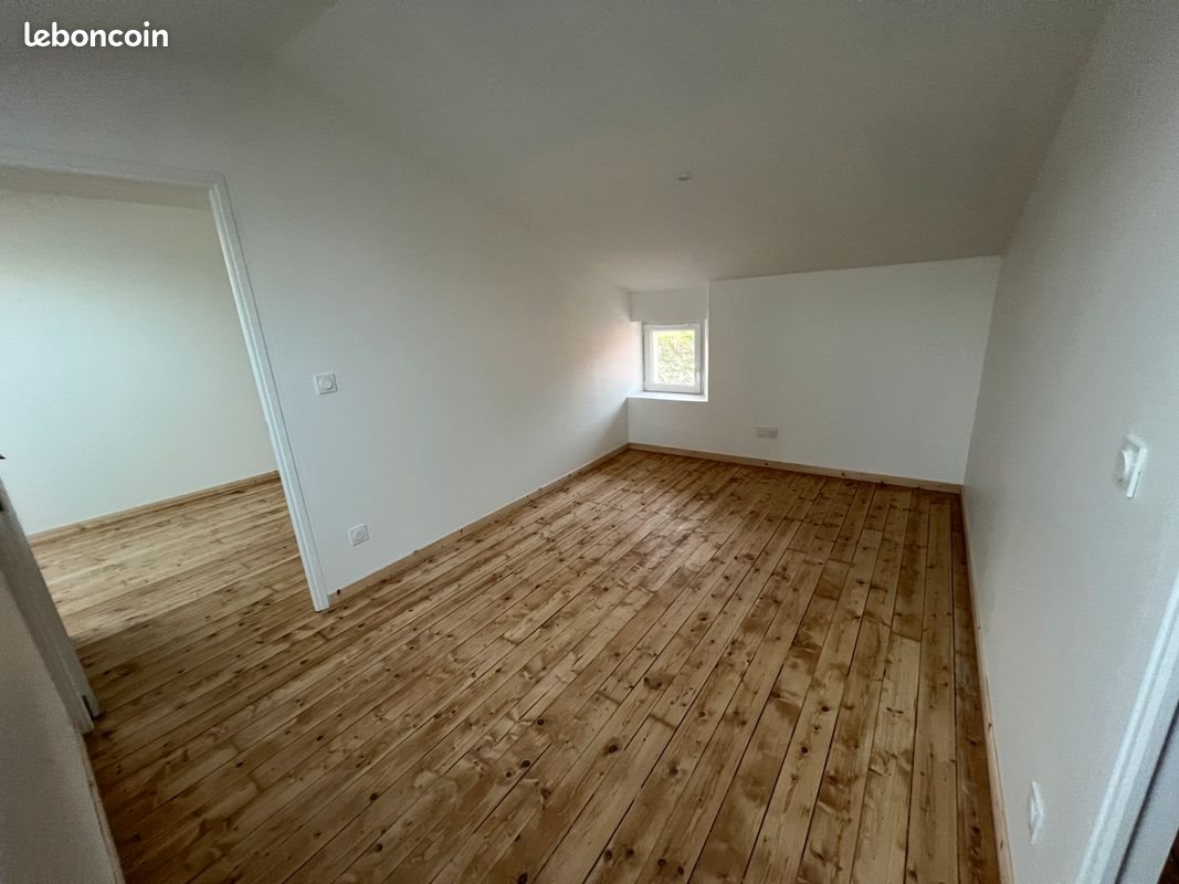 Appartement à louer, 72m², Génissieux