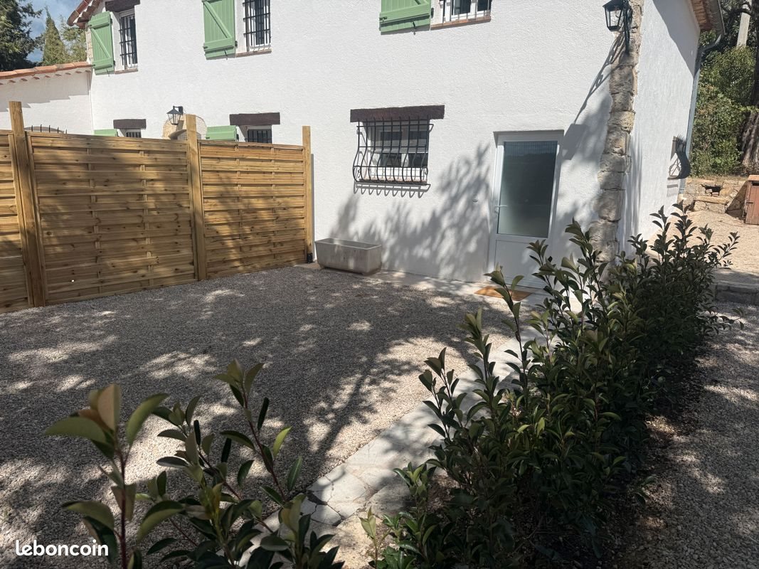 Appartement à louer, 55m², Grasse
