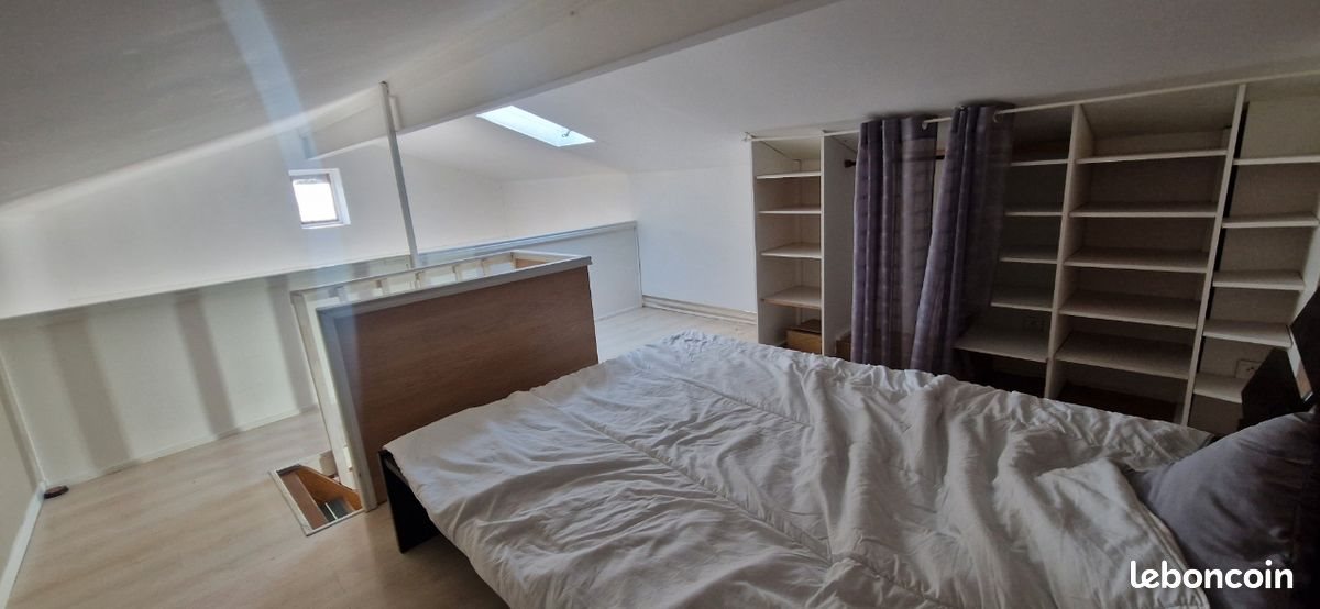 Maison à louer, 27m², Saïx