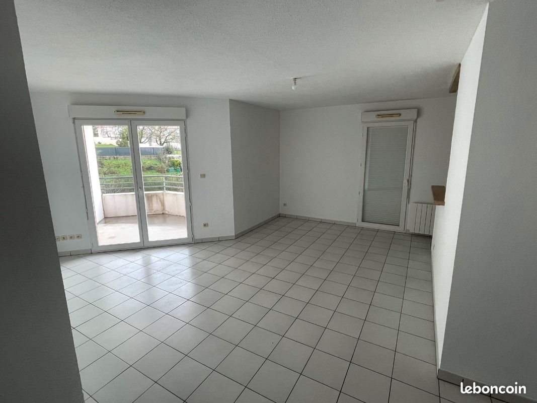 Appartement à louer, 52m², Gond-Pontouvre