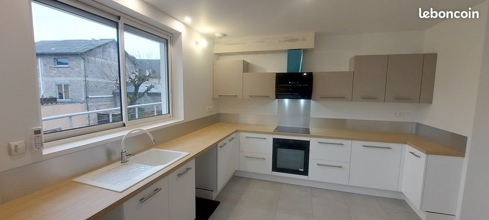 Appartement à louer, 105m², Brive-la-Gaillarde