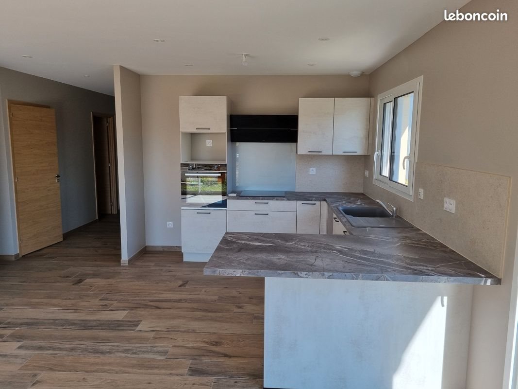 Maison à louer, 100m², Frénouville
