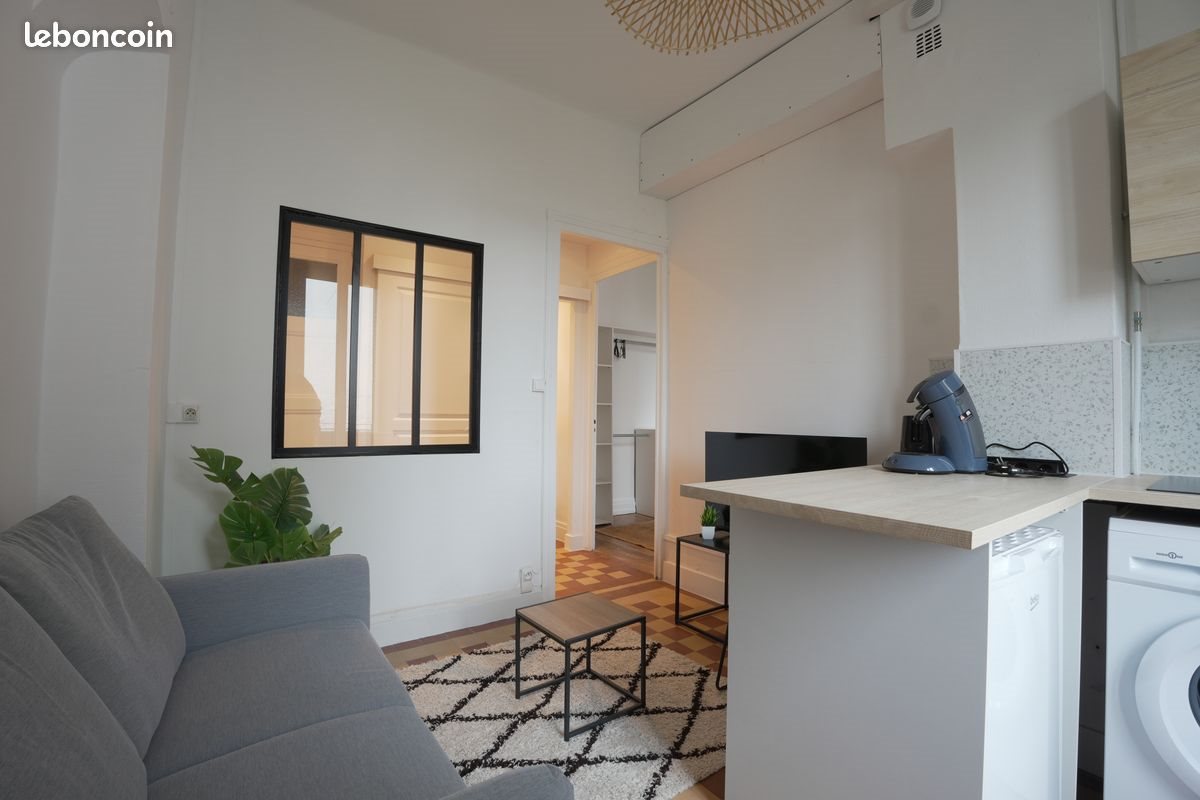 Appartement à louer, 25m², Lyon 8ème