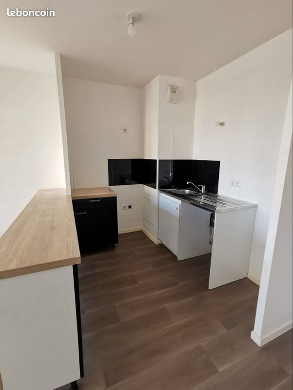 Appartement à louer, 40m², Saint-Pierre-du-Perray