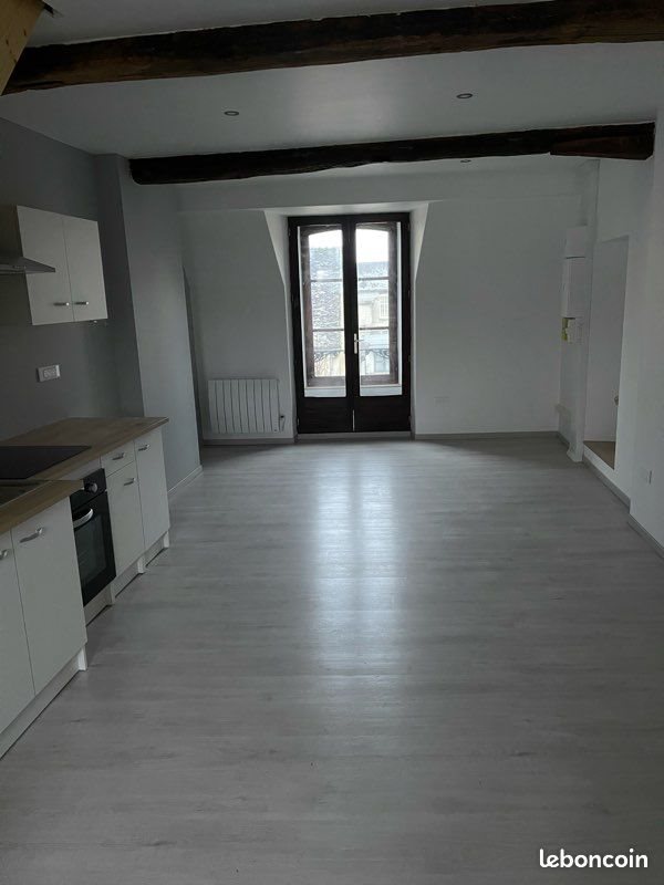 Appartement à louer, 42m², Joigny