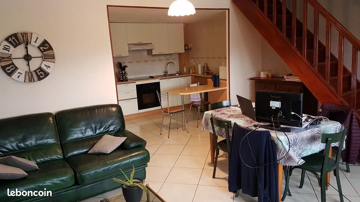 Appartement à louer, 72m², Saint-Jean-sur-Reyssouze