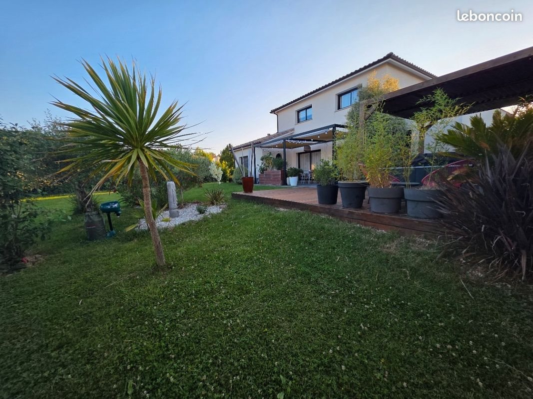 Maison à vendre, 136m², Lapeyrouse-Fossat