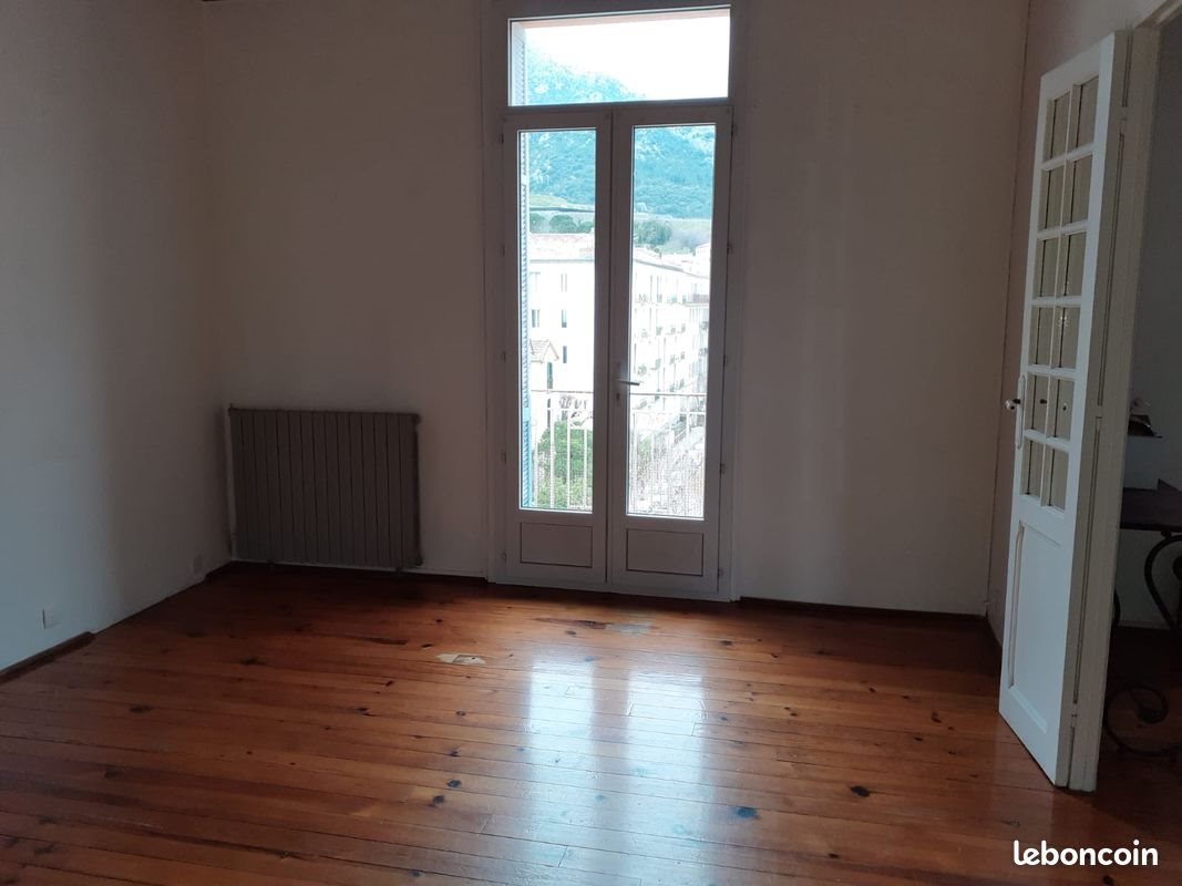 Appartement à louer, 100m², Corte