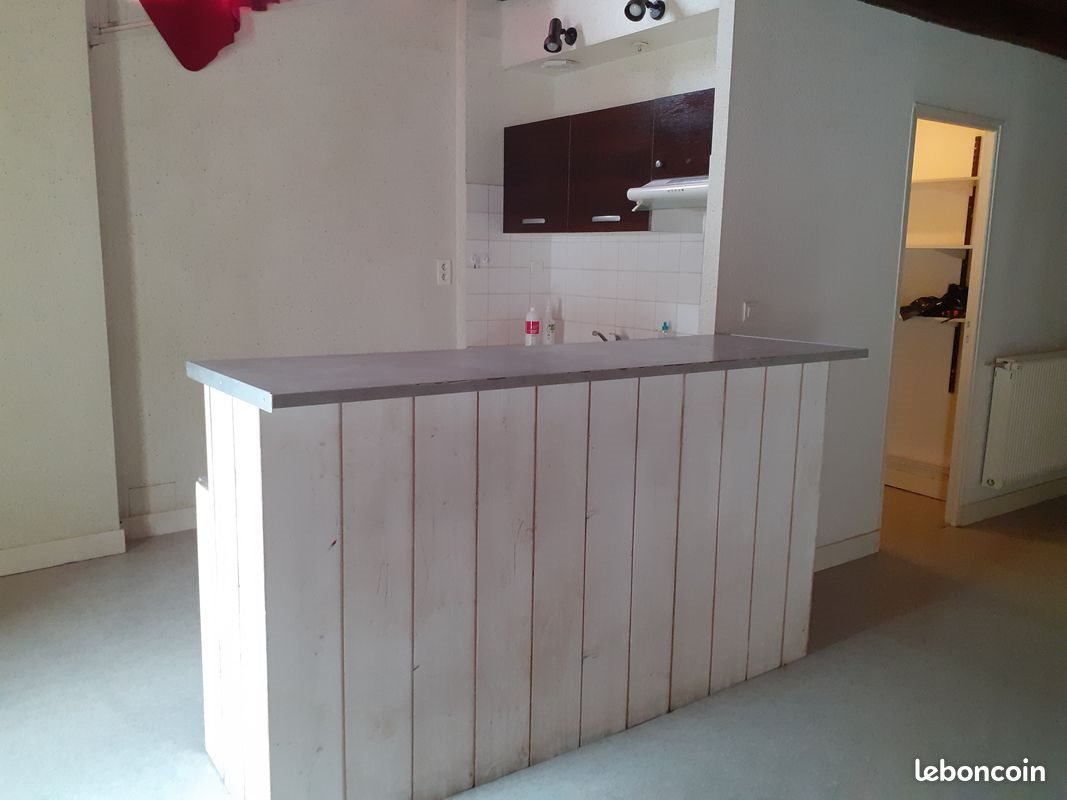 Appartement à louer, 100m², Nontron