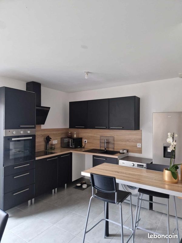 Maison à louer, 42m², Pont-Sainte-Marie