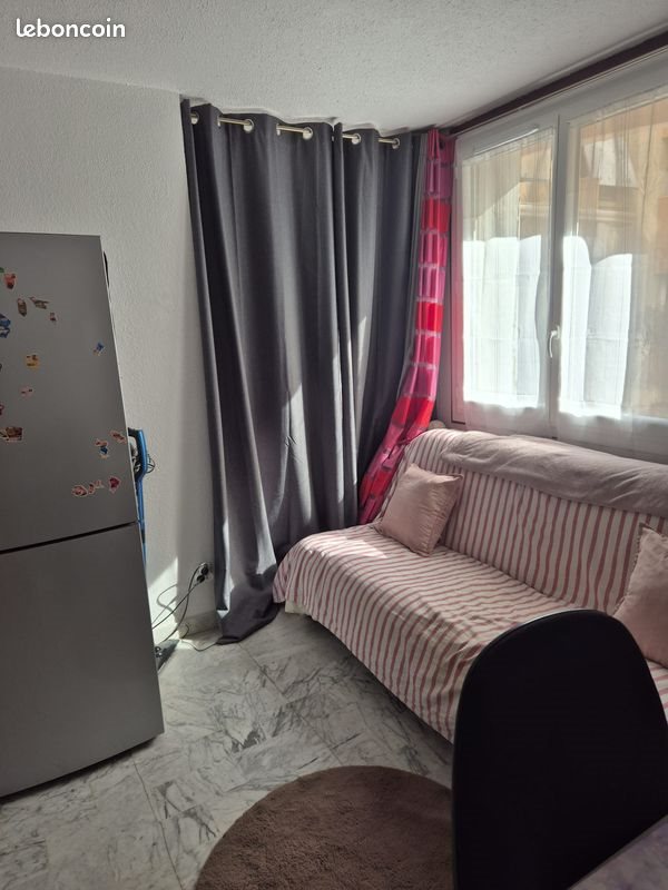 Appartement à louer, 26m², Béziers