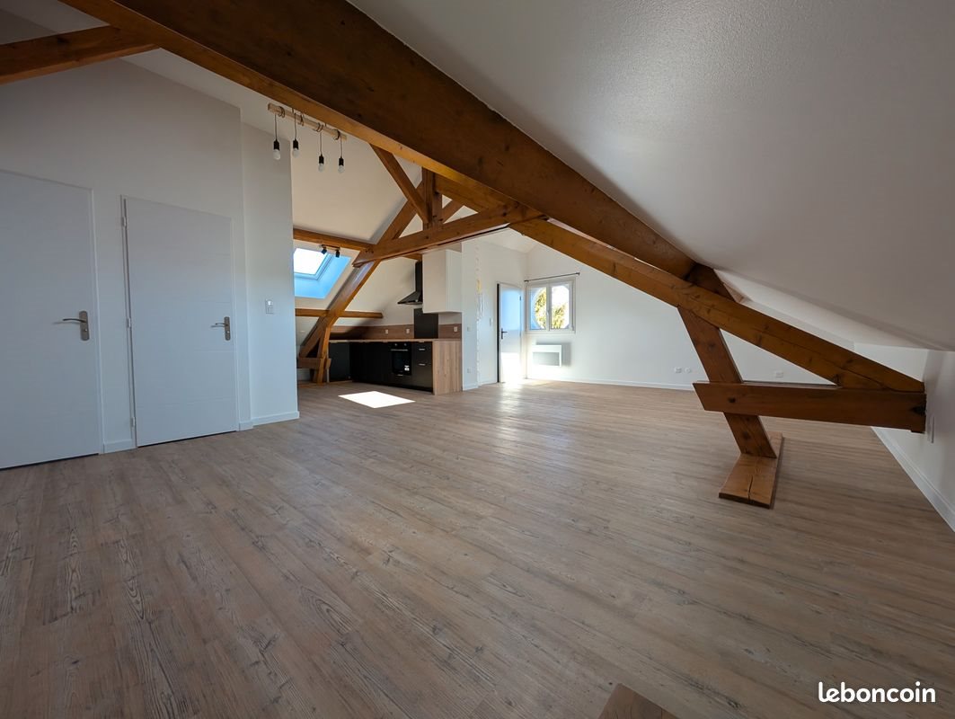 Appartement à louer, 82m², Dole