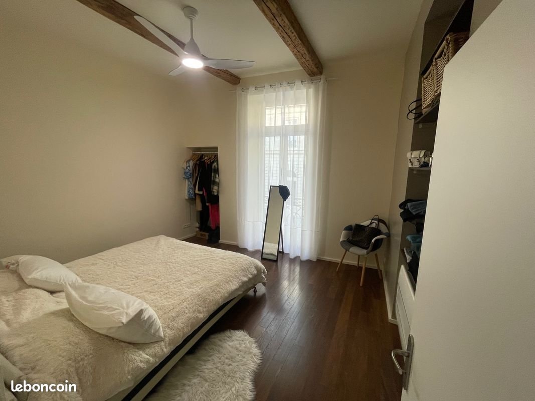 Appartement à louer, 47m², Nîmes