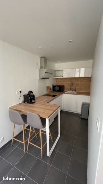 Appartement à louer, 47m², Nîmes
