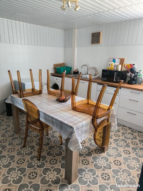 Appartement à louer, 70m², Pia