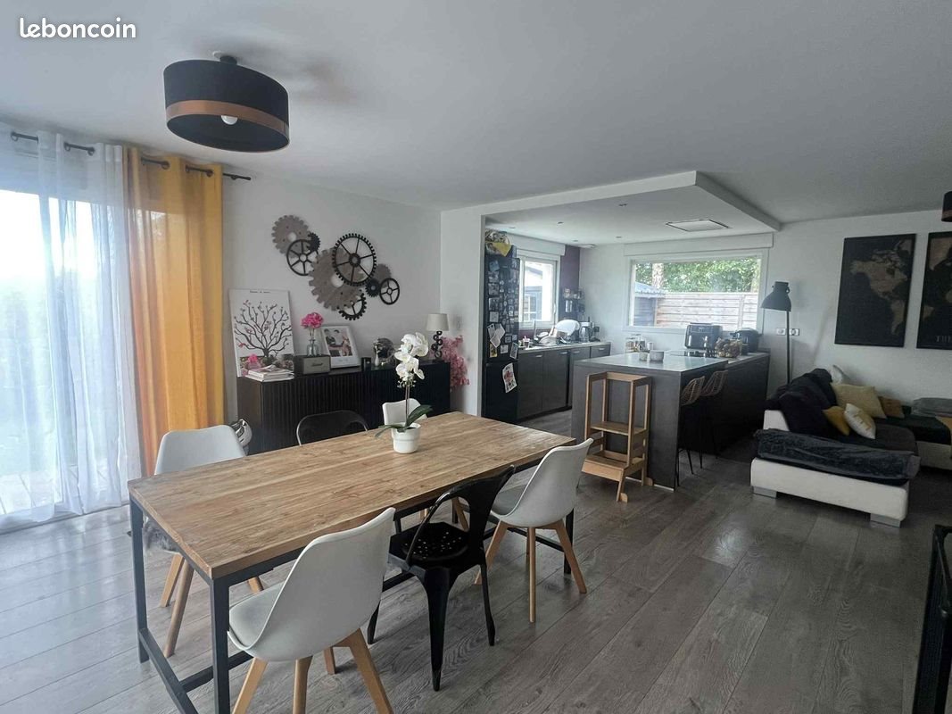 Maison à louer, 97m², Ergué-Gabéric