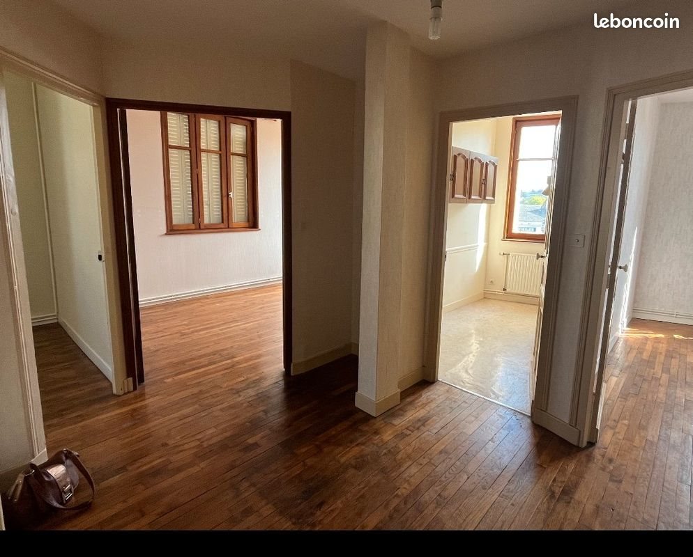 Appartement à louer, 66m², Bourganeuf