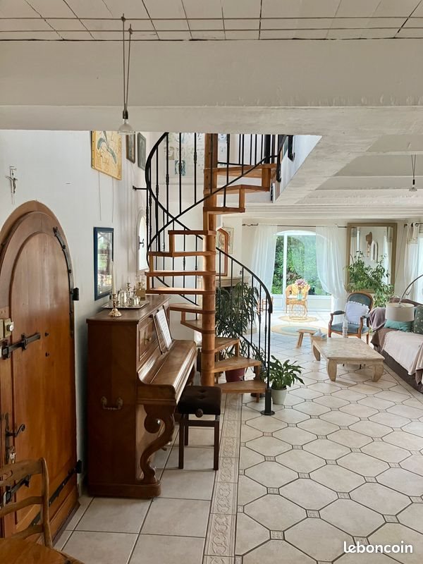 Maison à louer, 150m², Le Rouret