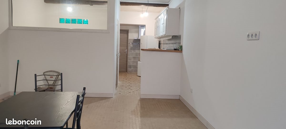 Appartement à louer, 80m², Cazaubon