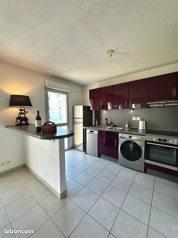 Appartement à louer, 68m², Bordeaux