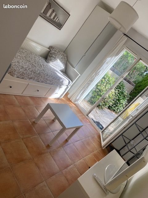 Appartement à louer, 18m², Saint-Raphaël