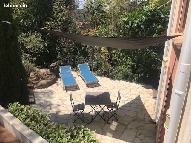Appartement à louer, 18m², Saint-Raphaël