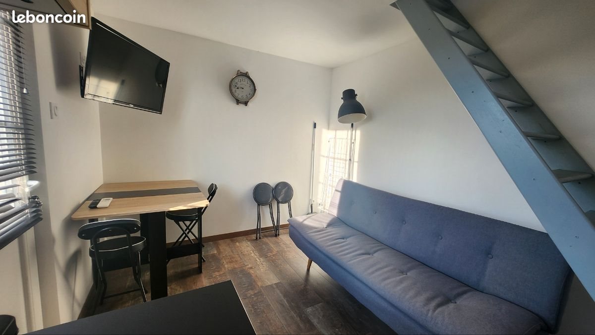 Appartement à louer, 20m², Saint-Julien-de-Peyrolas